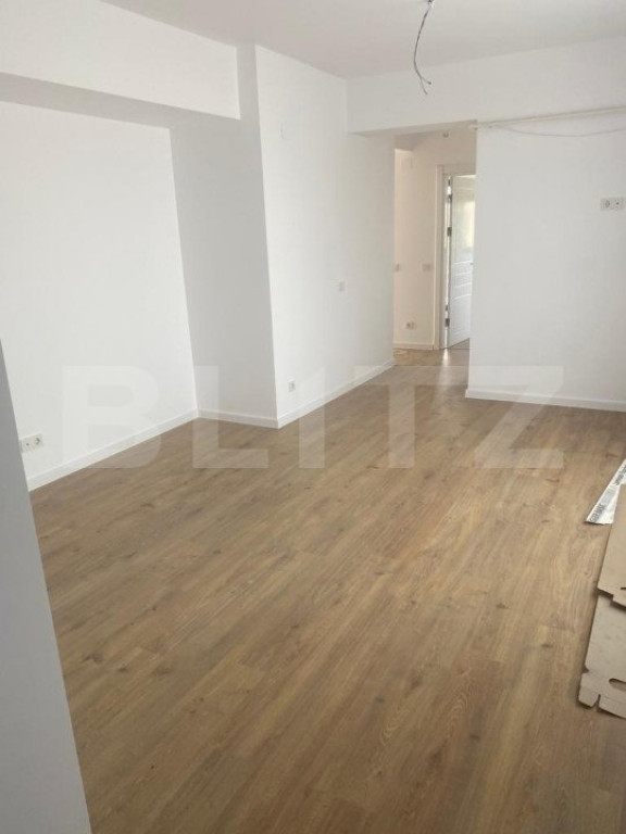 Apartament 3 camere, 82 mp, Ansamblu rezidențial