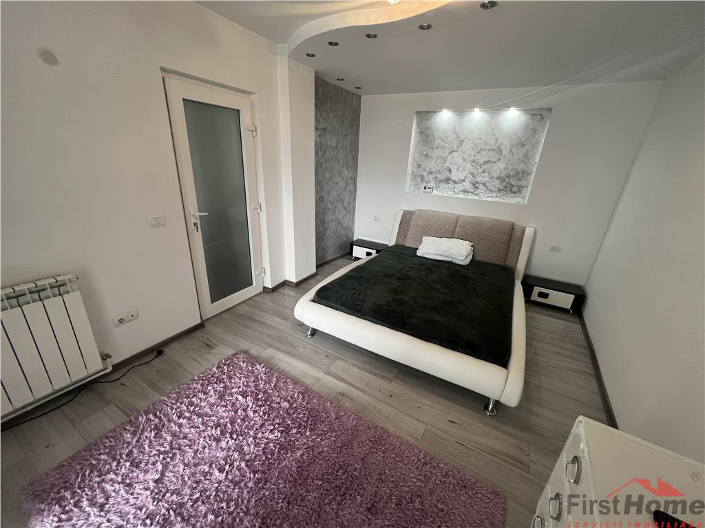 Apartament 2 camere, etaj 8, lift nou, zona Piata Unirii- sc