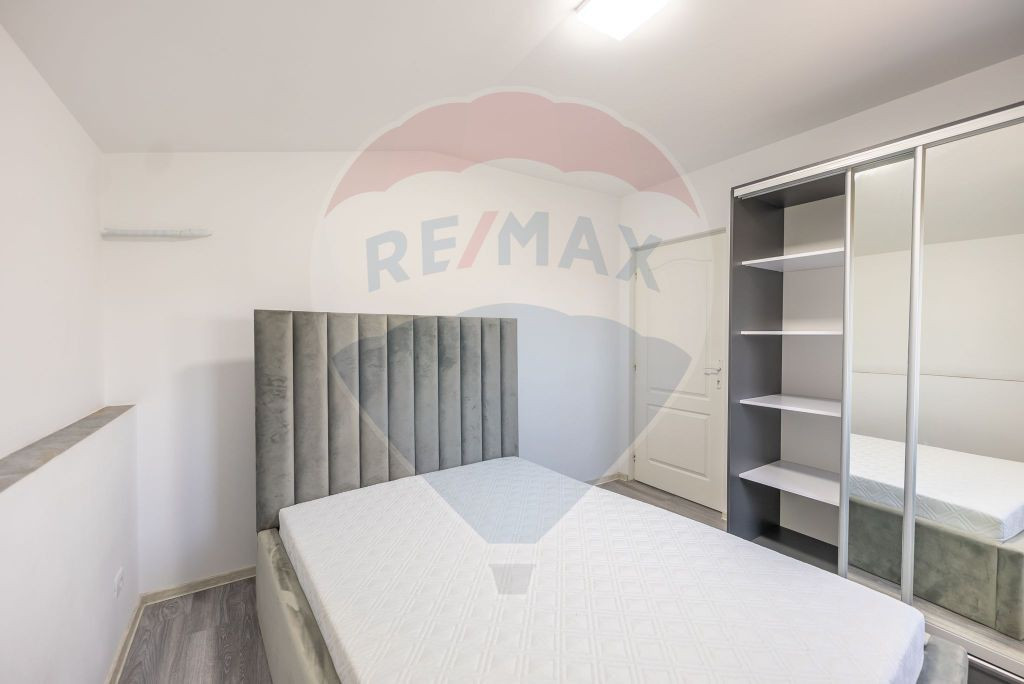 Apartament cu 3 camere de închiriat, zona Alfa.