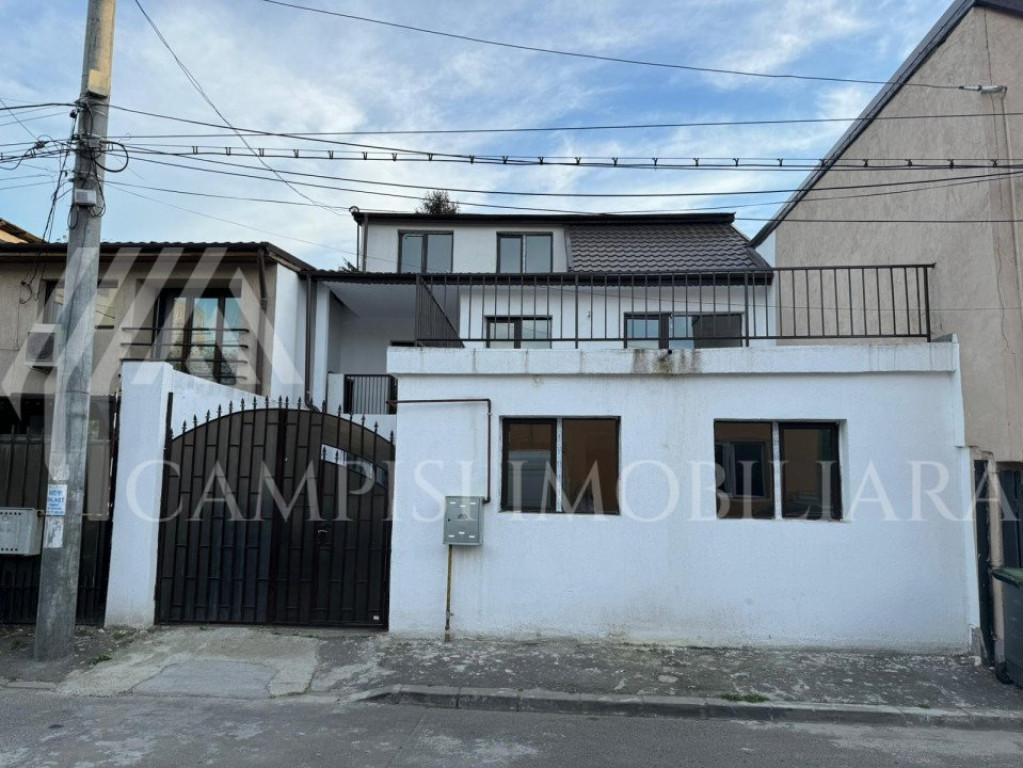 Casa P+1+M Zona Sălaj