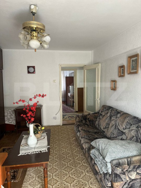 Apartament 2 camere, etaj intermediar, zona Ultracentrala