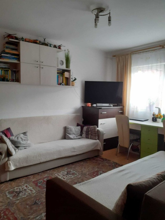 Apartament 2 camere Racadau ,decomandat,105000 Euro