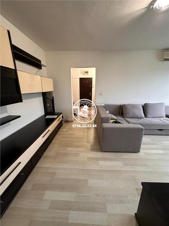 Apartament 3 camere Alexandru cel Bun