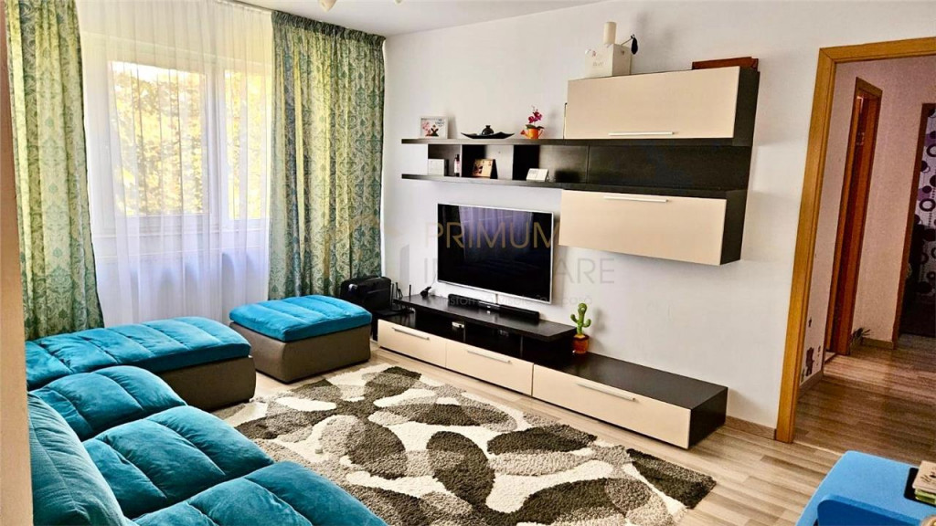 Apartament 3 camere de - Zona Dacia, Strada Timis, Etaj 4/4