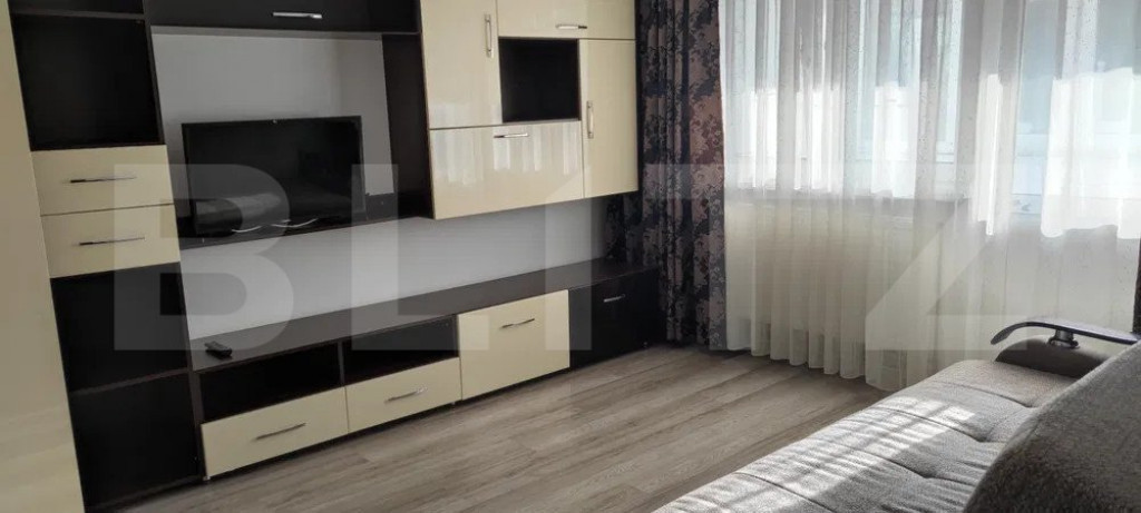 Apartament, 3 camere, zona Bistrita-Lac