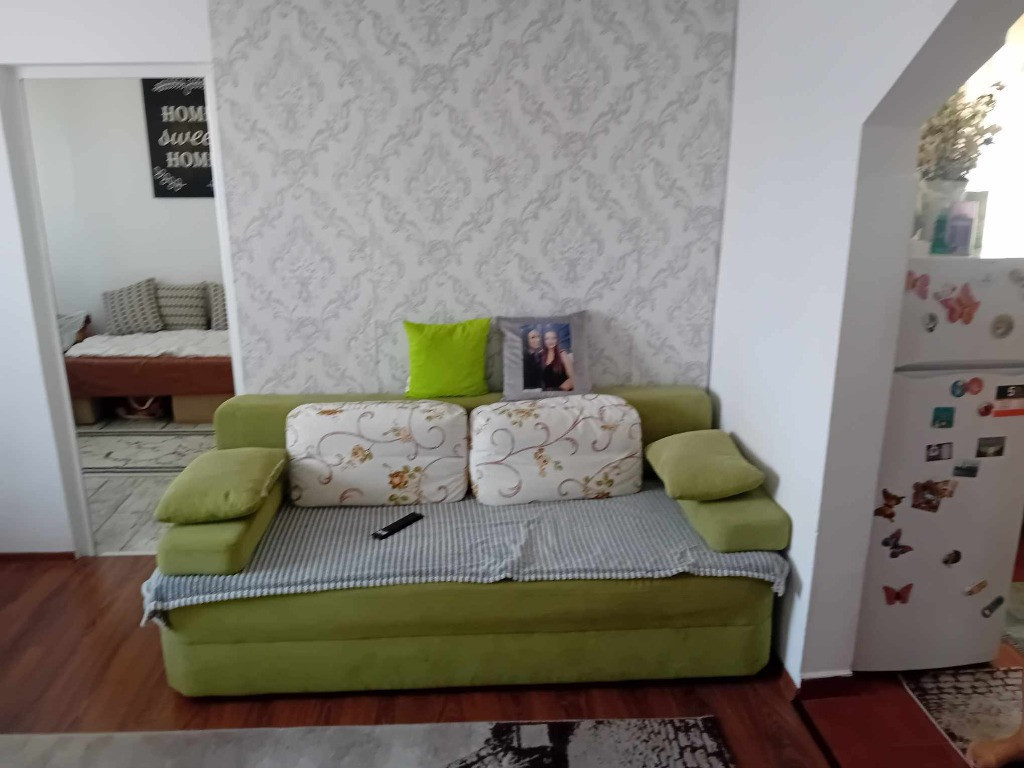 Apartament 3 cam 45mp Orion etaj 1 la cheie renovat mobilat utila CT