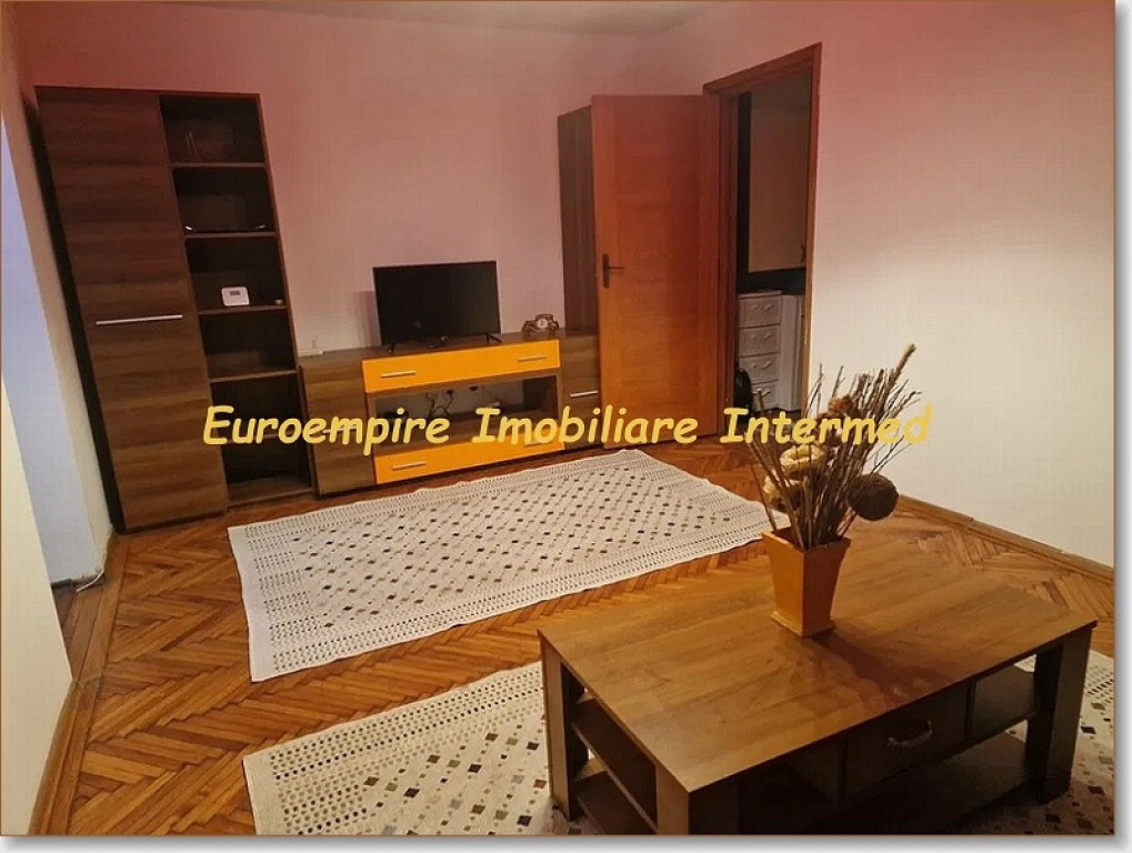 Apartament de inchiriat 2 camere zona Tomis 2 Constanta