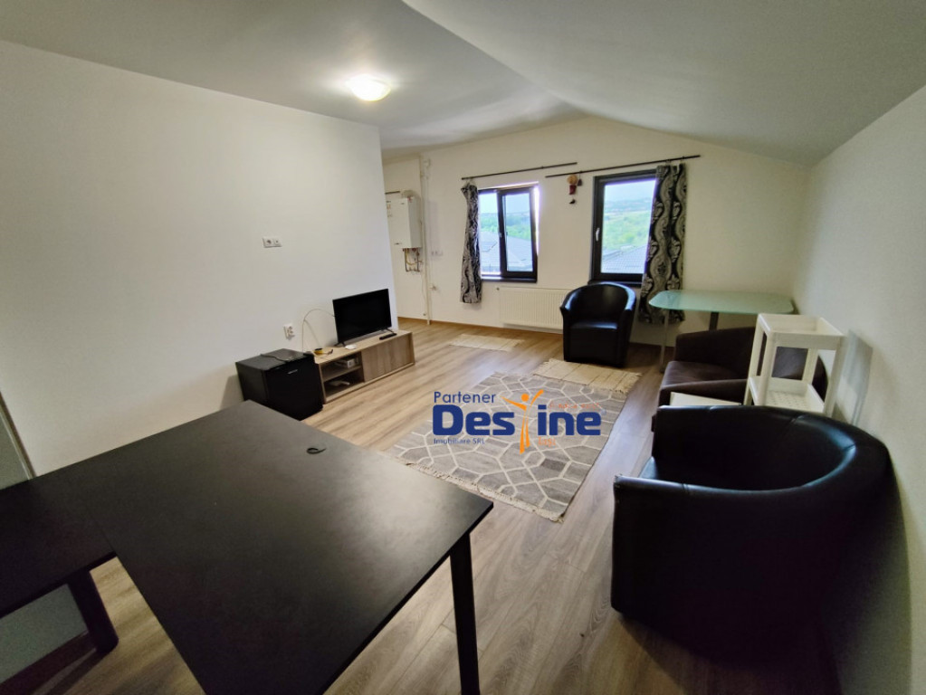 Apartament 3 camere 80mp LOC DE PARCARE + 4 BOXE Buna vestir