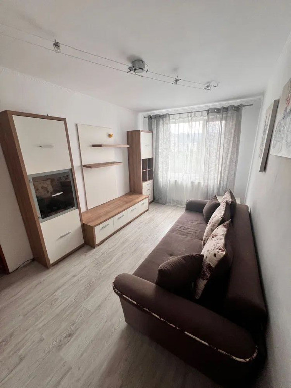 Apartament cu 2 camere, decomandat-Zona Astra- Planete