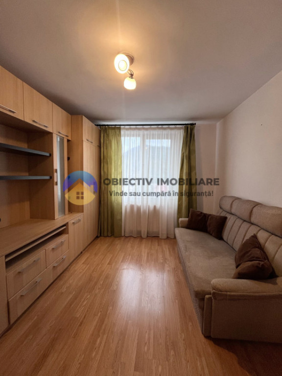 Apartament 3 camere/2 bai/etaj2-Zona Alimentara 28