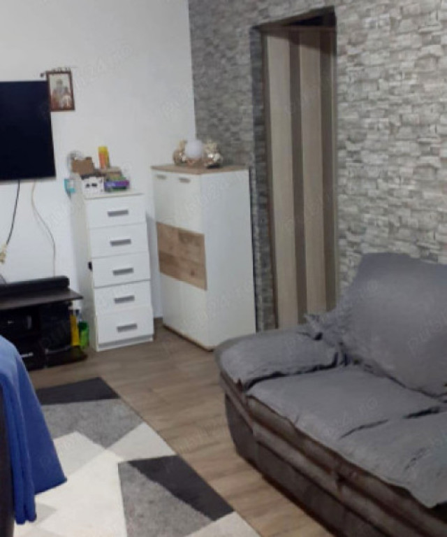 Apartament 4 camere - Huedin - zona Brancoveanu