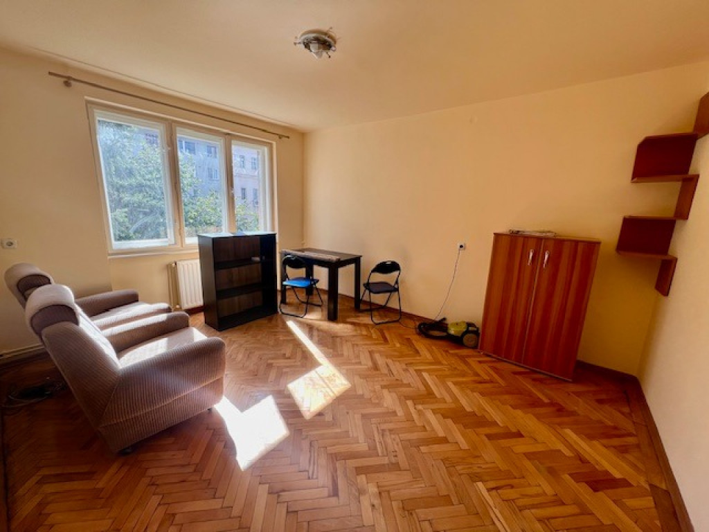 AA/996 De închiriat apartament cu 2 camere în Tg Mureș - Ultracentral