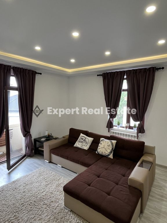 Apartament Spatios 3 Camere-PIATA VICTORIEI-RENOVAT