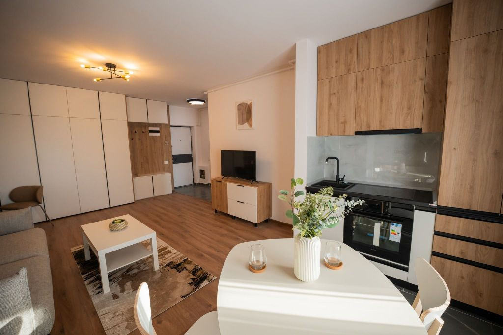 Apartament 2 camere la 6 minute metrou mobila bucatarie C...