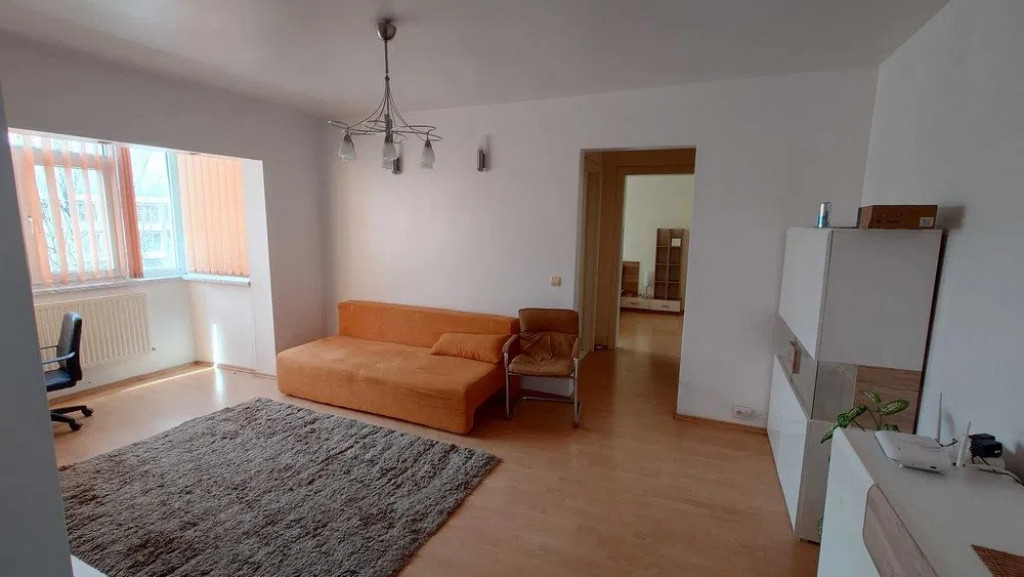 APARTAMENT 2 CAMERE, ETAJ 3/4, CANTEMIR