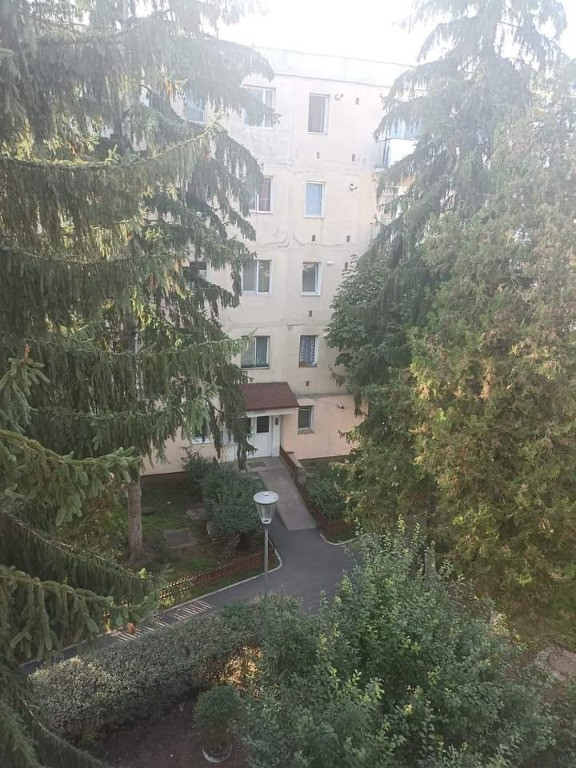 De vânzare apartament cu 3 camere în Sfântu Gheorghe