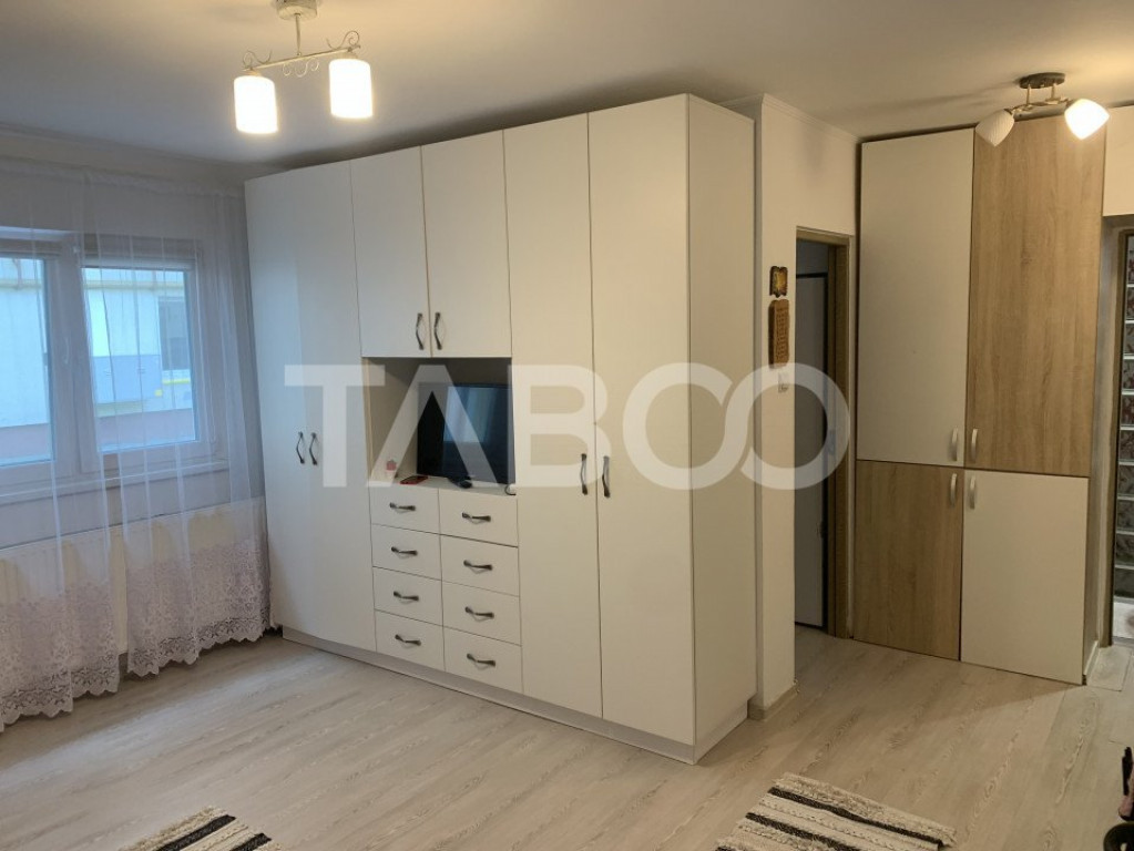 Apartament 2 camere 41 mpu etaj parter curte 43 mp zona Bros