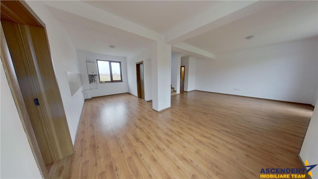 Duplex P M, nou, incalzire pardoseala, Sanpetru, Brasov..