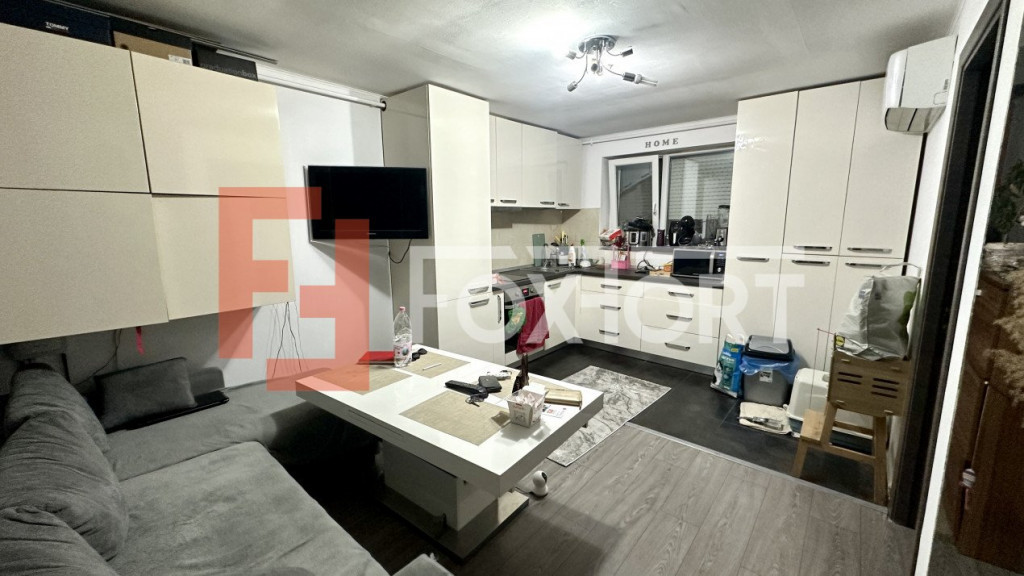 Apartament cu 2 camere de vanzare, in apropiere de Iulius Ma