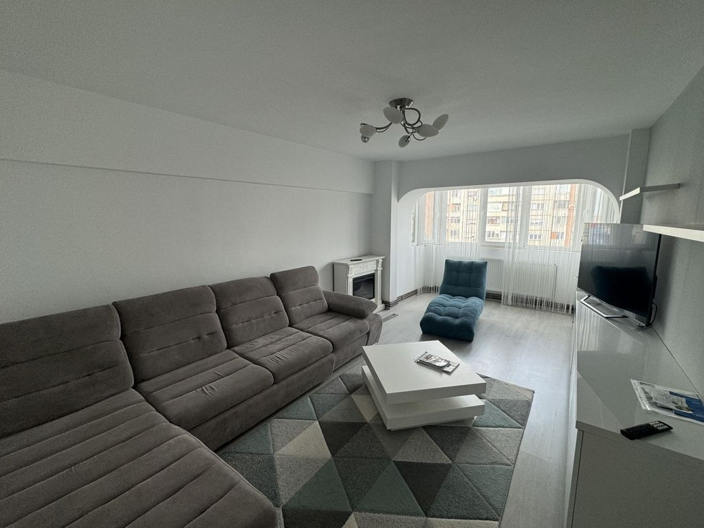 Apartament 3 camere ultramodern de inchiriat in Vlaicu