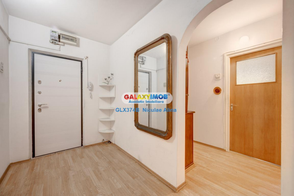 Apartament 4 cam etaj 3/4 str Brasov 10 min metrou COMISION