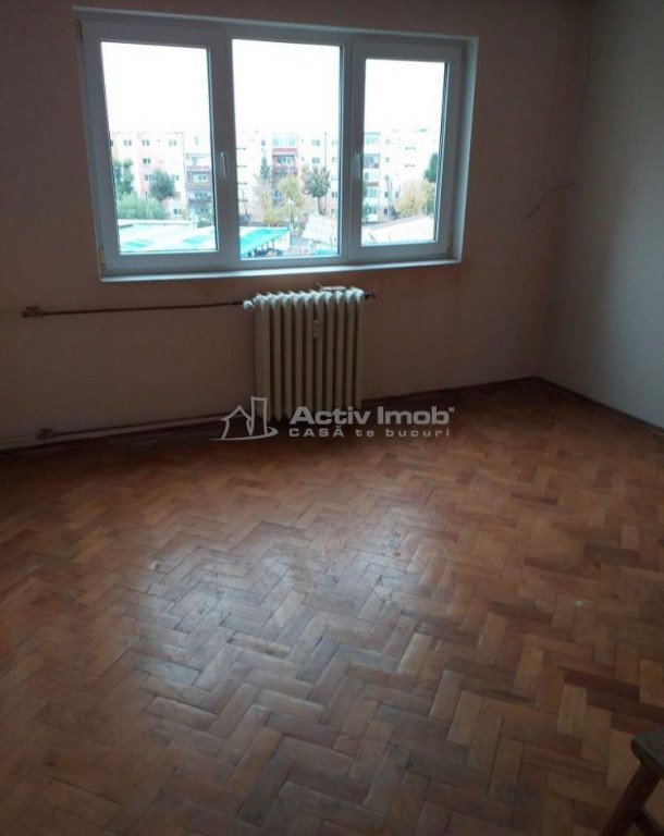 2 camere - zona Miorita