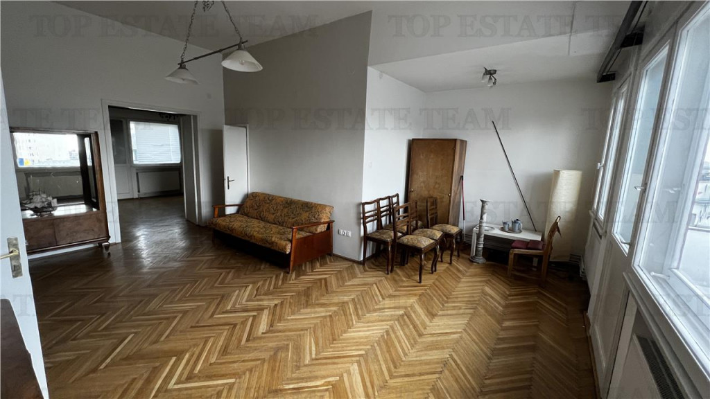 Apartament cu 3 camere de Calea Victoriei