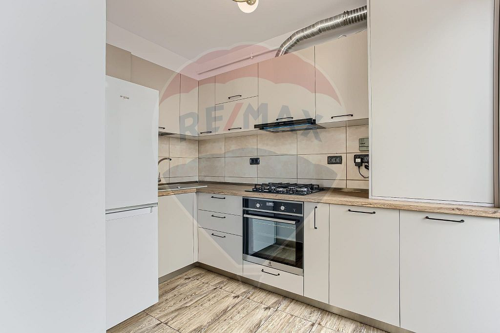 Apartament cu doua camere, Arad Plaza