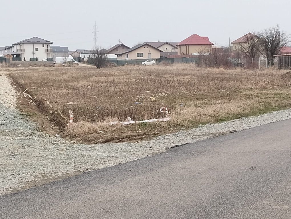 21 loturi de teren intravilan Berceni, zona Ciresilor !