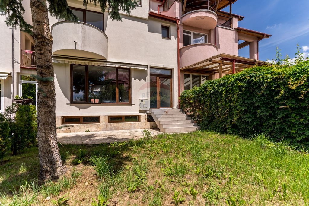 De vanzare casa | 5 camere | Garaj | Buna Ziua | Str. Zah...