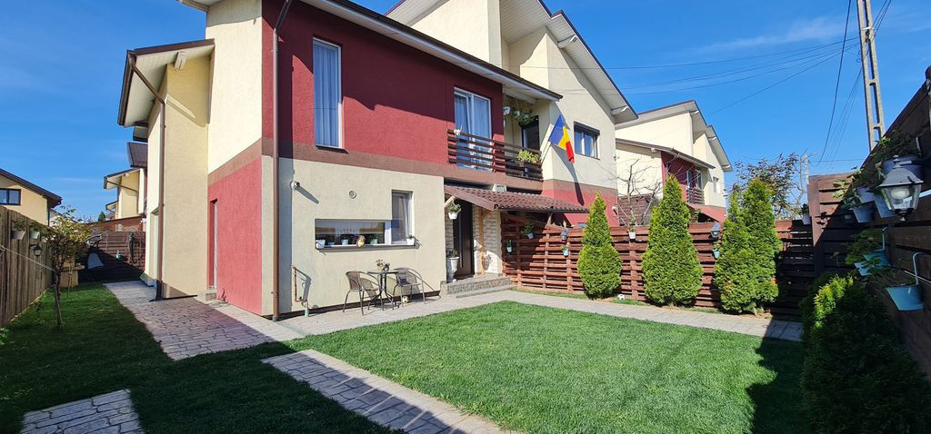 Casa 3 camere cocheta mobilata si utilata Tarlungeni Brasov