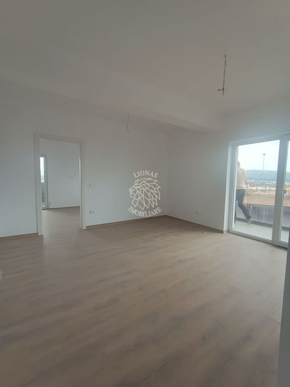 Apartament Nou 74 mp-3 camere-et 3-balcon 20 mp-lift-Zona...