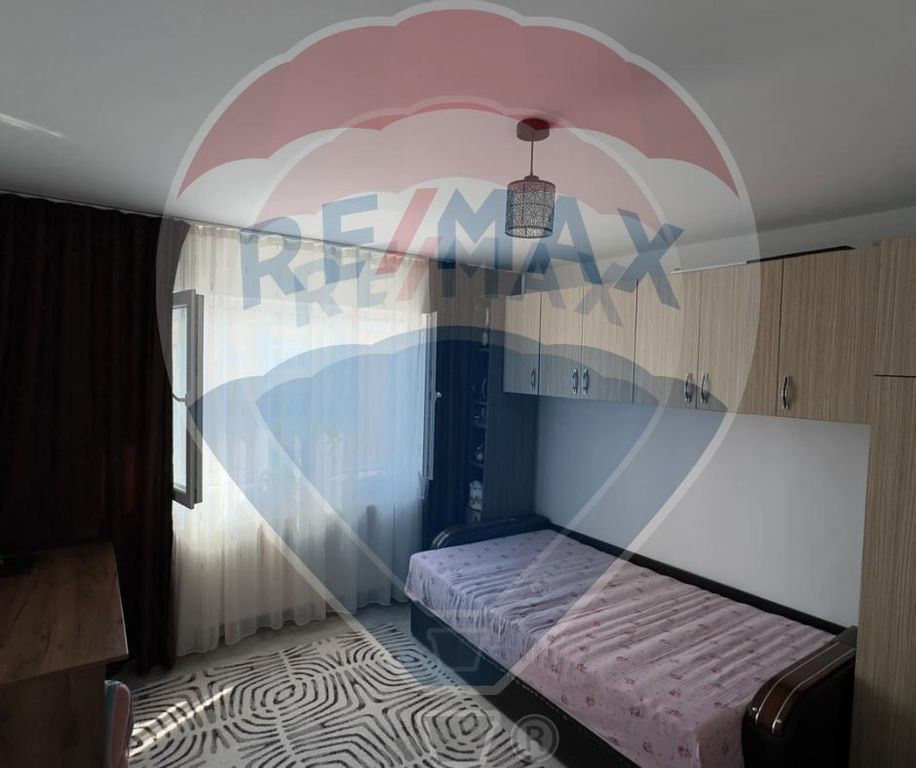 Apartament cu 2 camere de vânzare