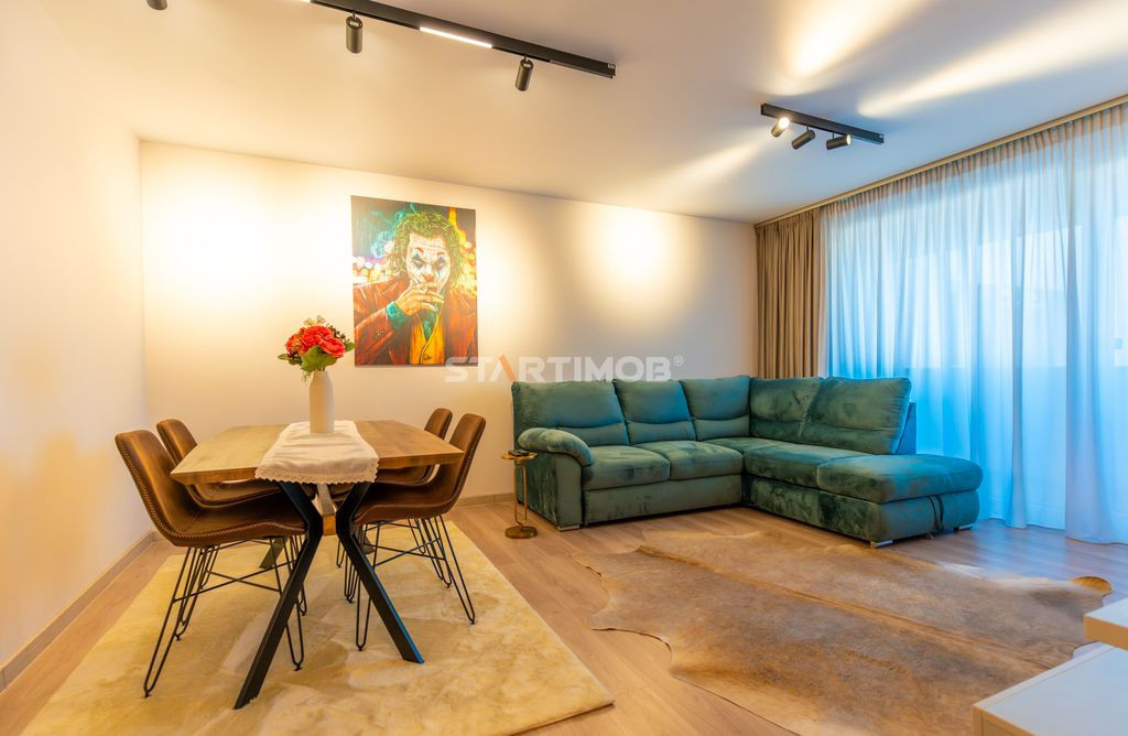 Apartament 3 camere cu parcare Urban Plaza