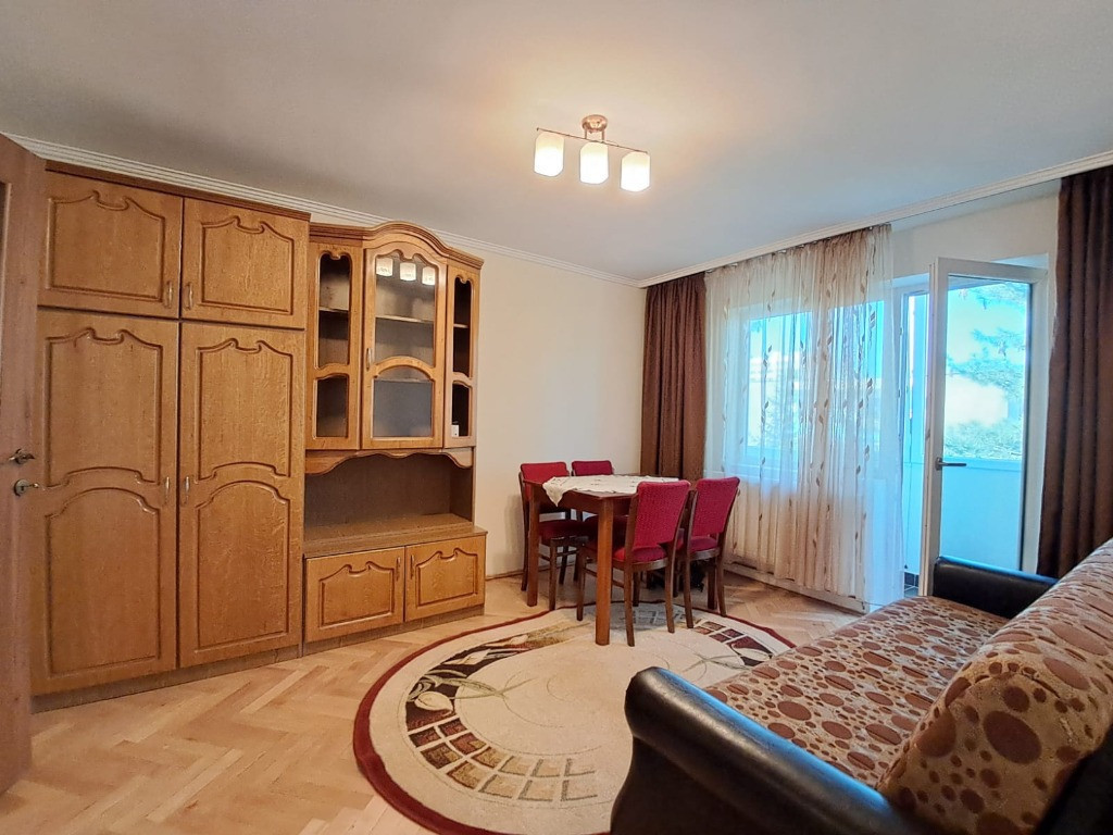 Apartament 2 camere renovat Strada Busteni cartier Gheorgheni