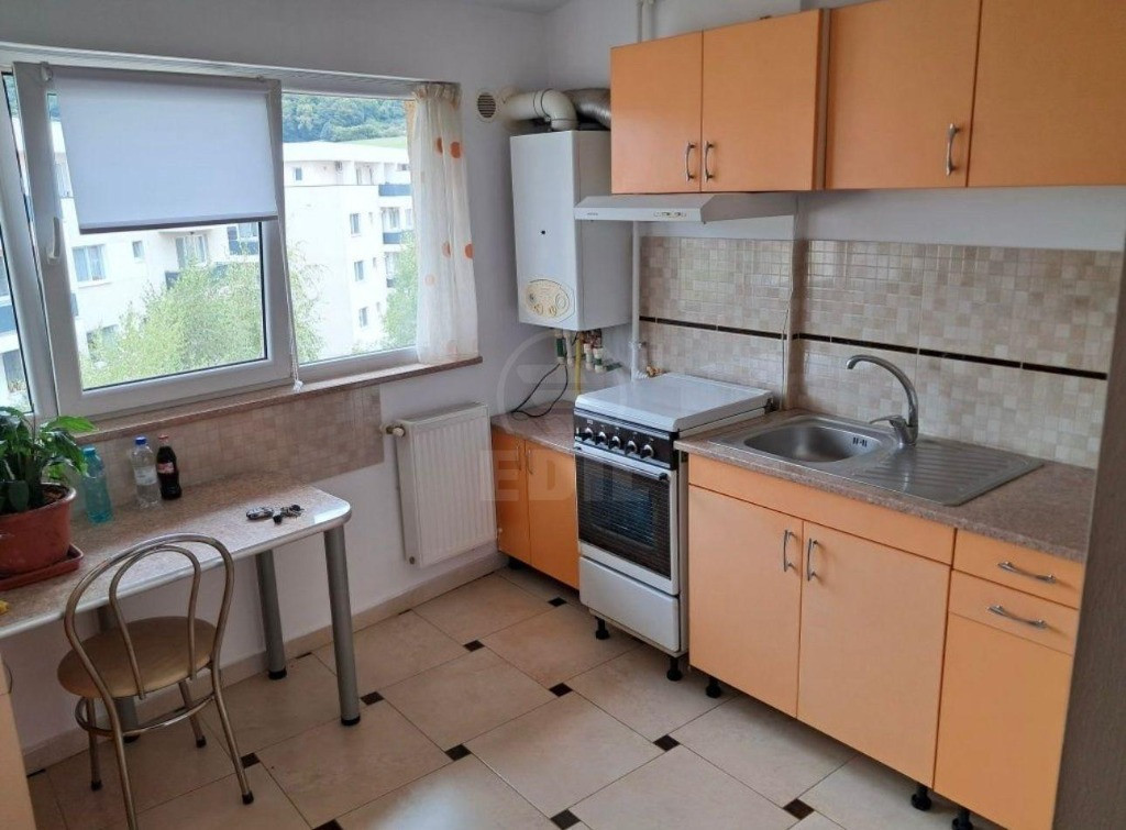 Ideal pt investitie! Apartament 2 camere/parcare/statii bus/FLORILOR