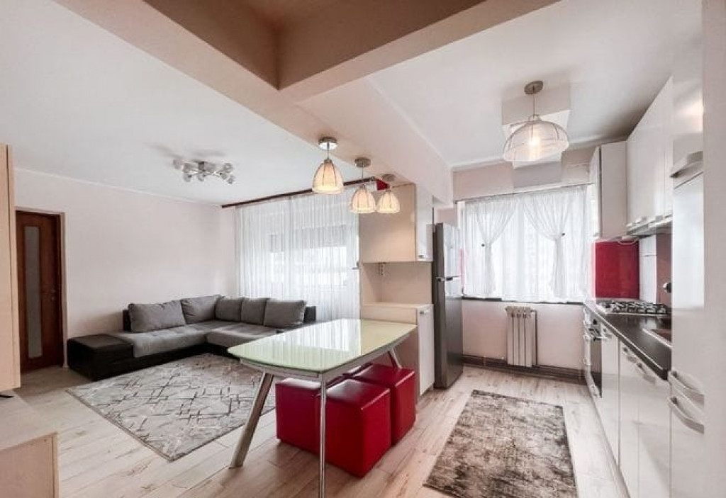 Apartament cu 3 camere B-dul Regele Ferdinant I