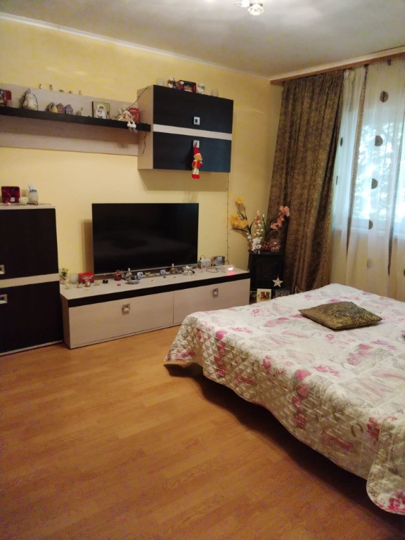 Apartament 3 camere decomandat - zona ICIL - 109.000 euro (Cod E6)