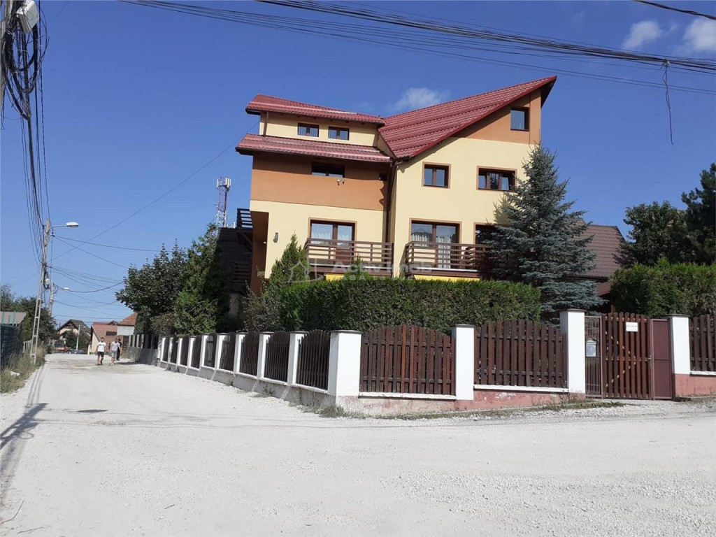 Pensiune 13 camere P E3 Bunloc Brasov ( se accepta muncitor