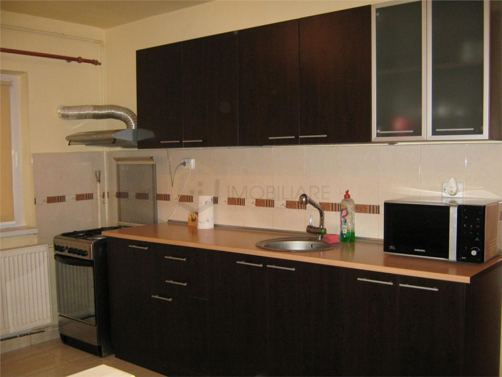 Apartament 2 camere semidecomandat, 54 mp, etaj 4, zona Lipo