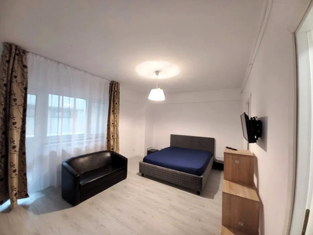 Apartament 1 cameră Crystal Residence