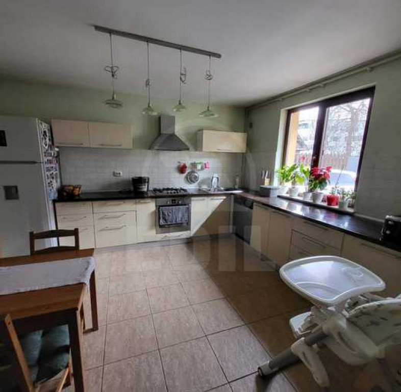 Casa tip Duplex de vanzare,zona Somesului,Floresti