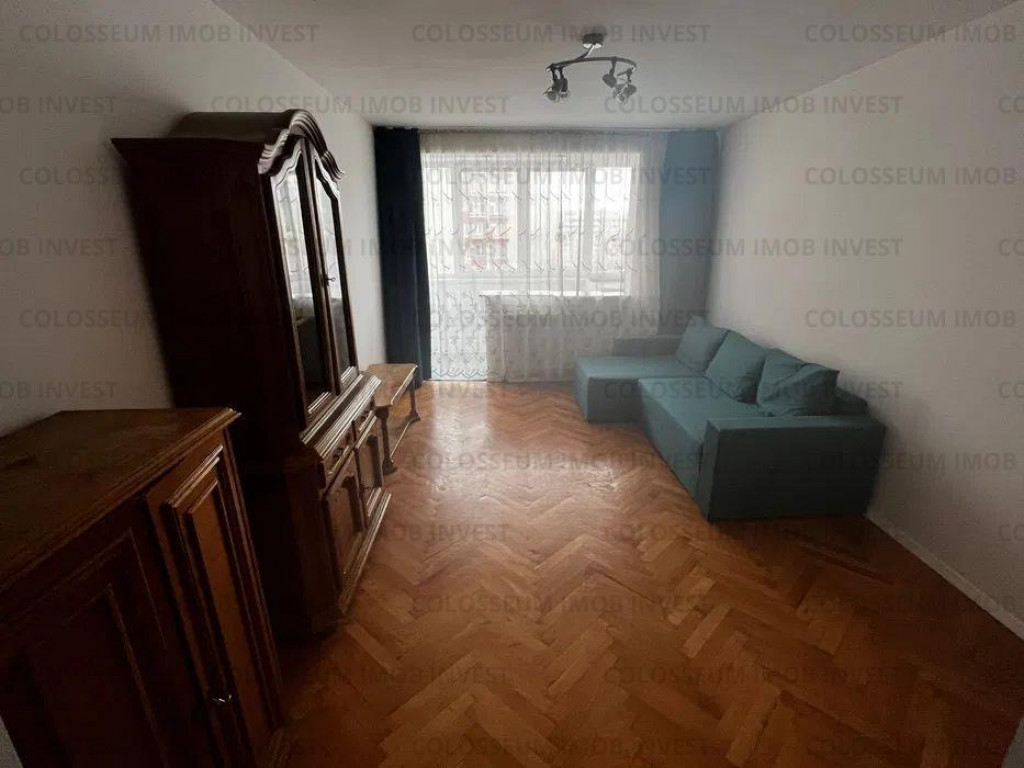 Apartament 2 camere, decomandat - zona Vlahuta