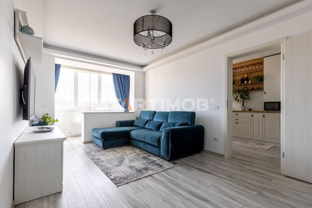 Apartament 3 camere renovat si mobilat zona Garii