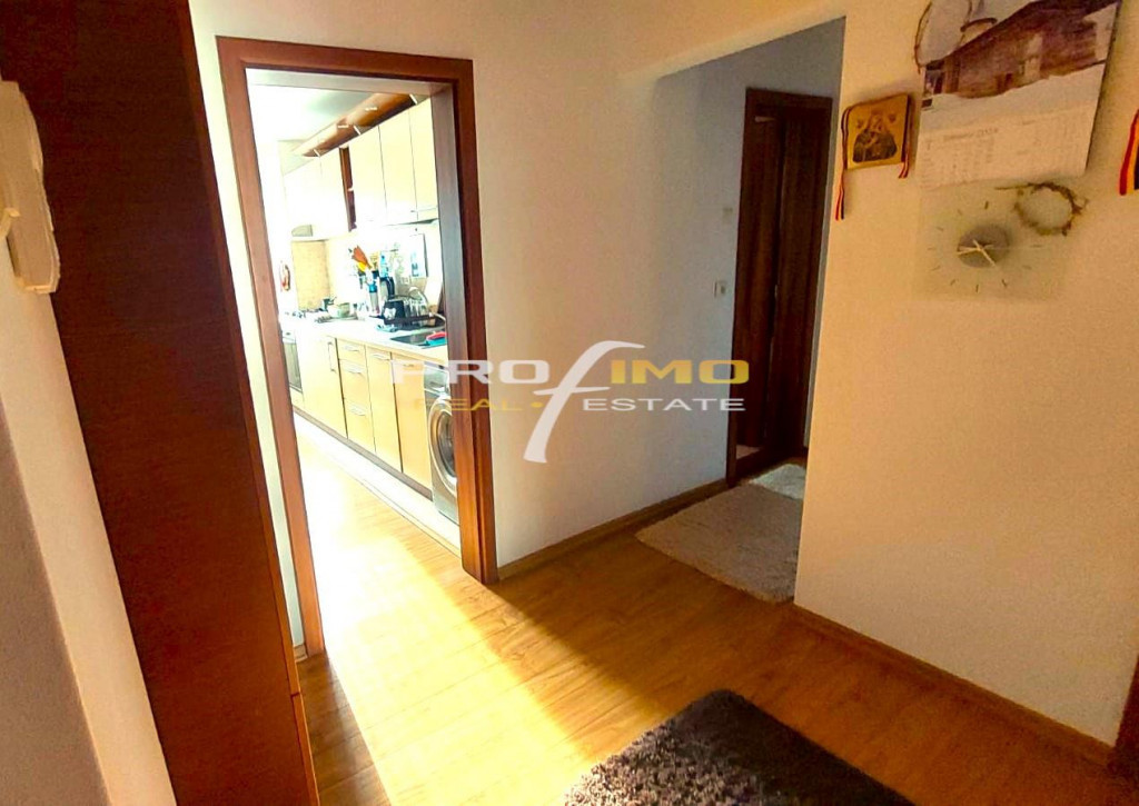 Capitol-Bld.Tomis, Apartament 2 camere, su.55mp. Decomandat