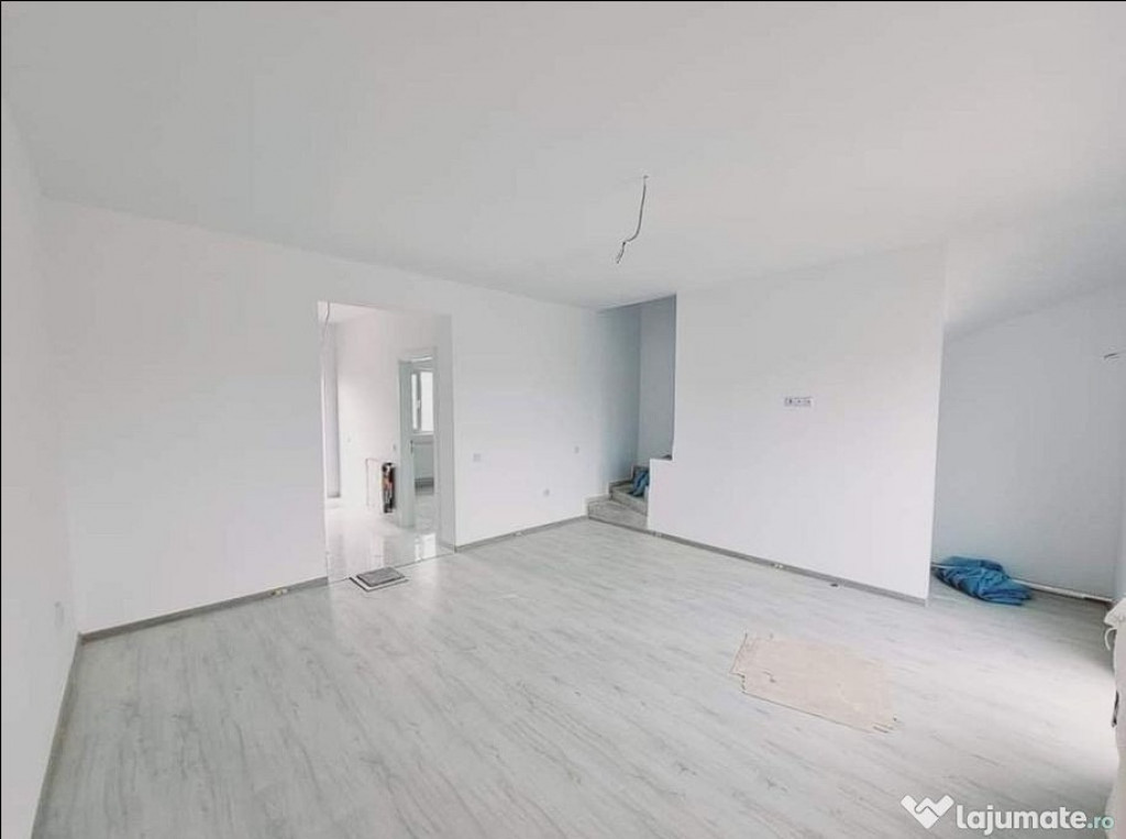 Vila individuală lipita la calcan 120.000 €,Comision 0%