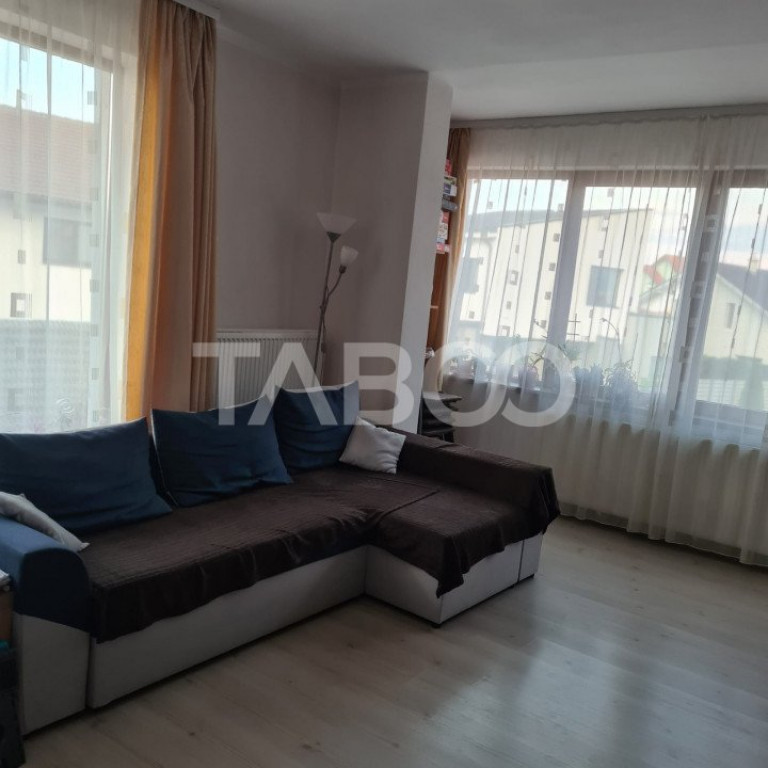 Apartament decomandat 2 camere 64 mpu etaj 1 loc de parcare