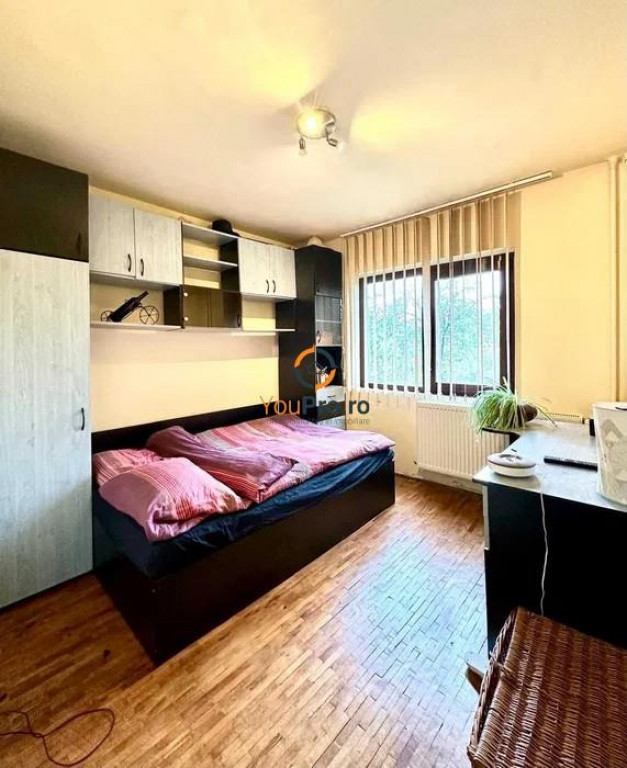 Apartament de 2 camere decomandat parter Lipovei