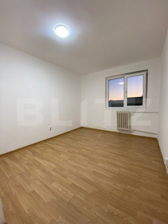 Apartament 2 Camere Nemobilat Razboieni 25 Mp