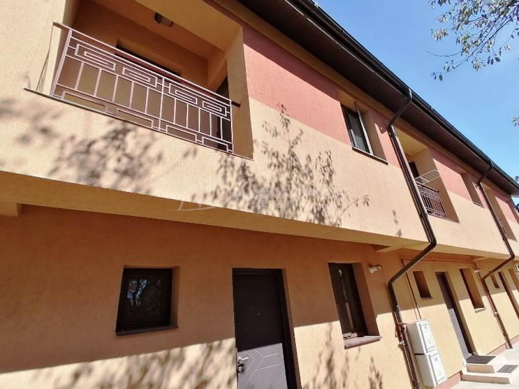 Vila 3 camere -Prelungirea Ghencea -- 670E - INCHIRIATA